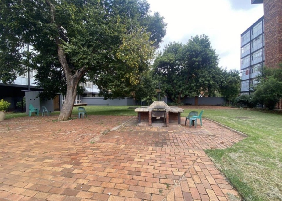 1 Bedroom Property for Sale in Muckleneuk Gauteng