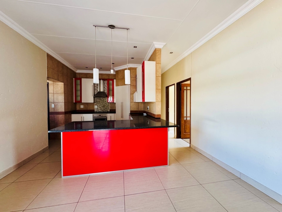 4 Bedroom Property for Sale in Annlin Gauteng