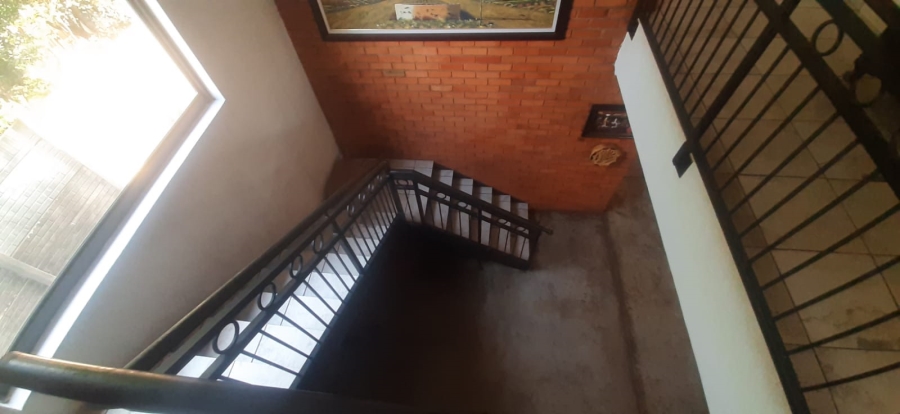To Let 4 Bedroom Property for Rent in Rietondale Gauteng