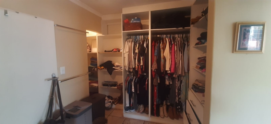 To Let 4 Bedroom Property for Rent in Rietondale Gauteng
