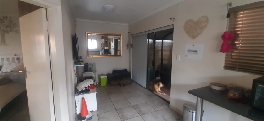 To Let 4 Bedroom Property for Rent in Rietondale Gauteng