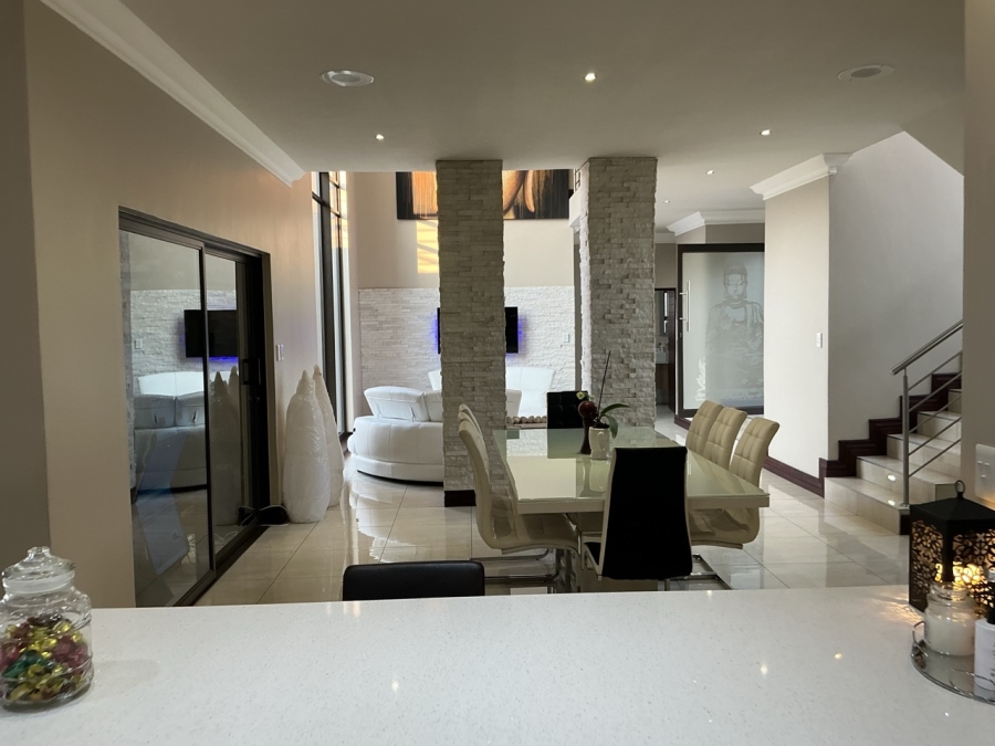 4 Bedroom Property for Sale in Blue Valley Golf Estate Gauteng
