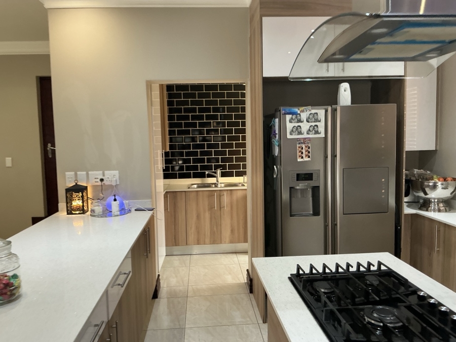 4 Bedroom Property for Sale in Blue Valley Golf Estate Gauteng
