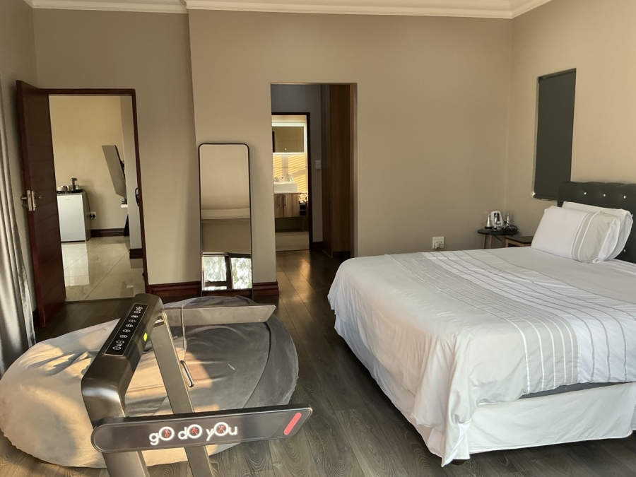 4 Bedroom Property for Sale in Blue Valley Golf Estate Gauteng