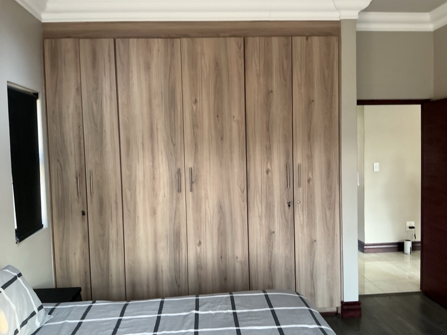 4 Bedroom Property for Sale in Blue Valley Golf Estate Gauteng