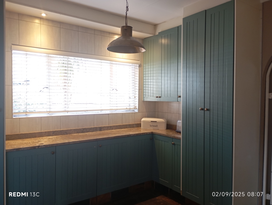 To Let 4 Bedroom Property for Rent in Brentwood Park Gauteng