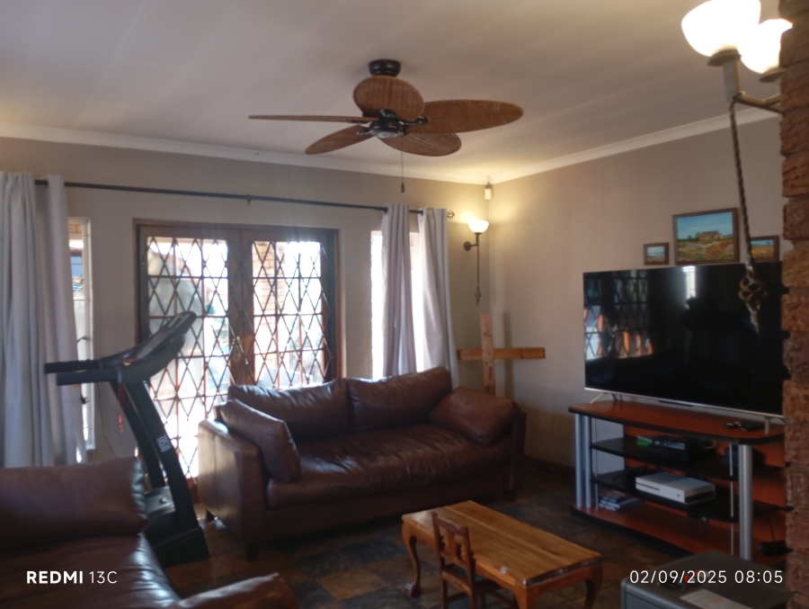 To Let 4 Bedroom Property for Rent in Brentwood Park Gauteng