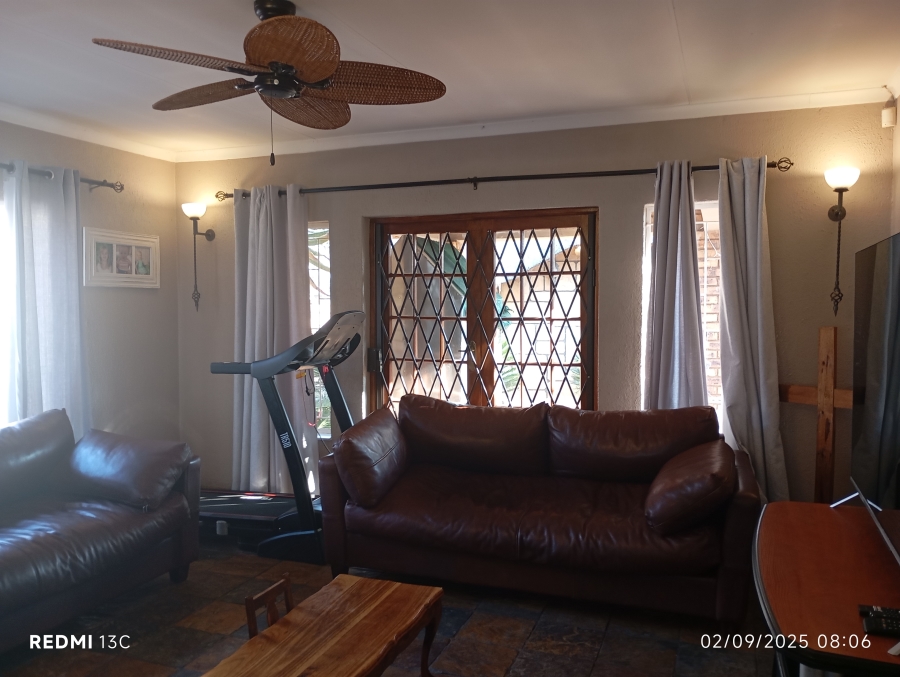 To Let 4 Bedroom Property for Rent in Brentwood Park Gauteng