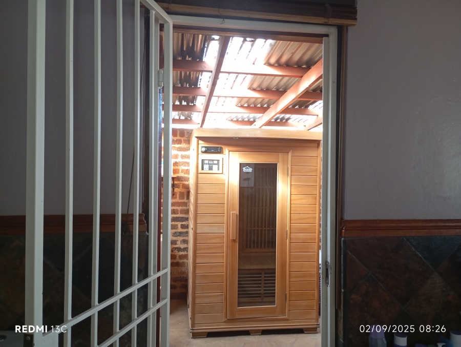 To Let 4 Bedroom Property for Rent in Brentwood Park Gauteng