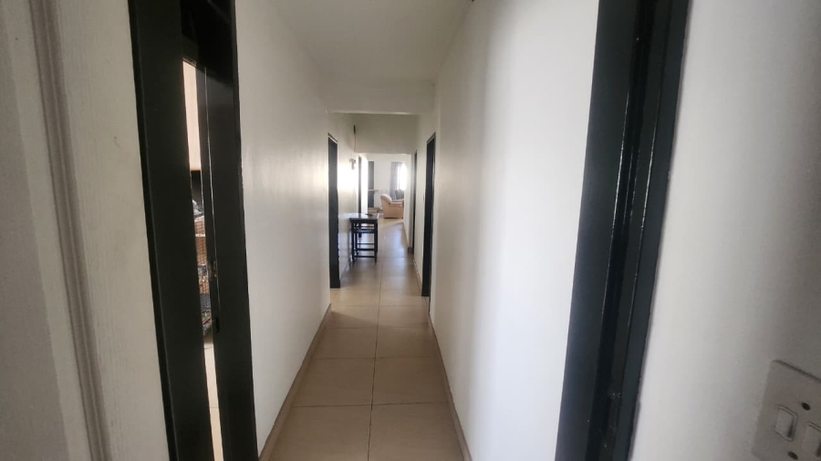 4 Bedroom Property for Sale in Eldorado Park Gauteng