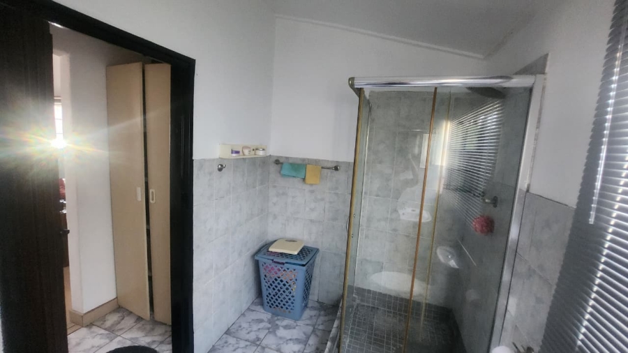 4 Bedroom Property for Sale in Eldorado Park Gauteng