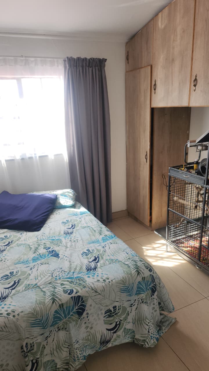 4 Bedroom Property for Sale in Eldorado Park Gauteng