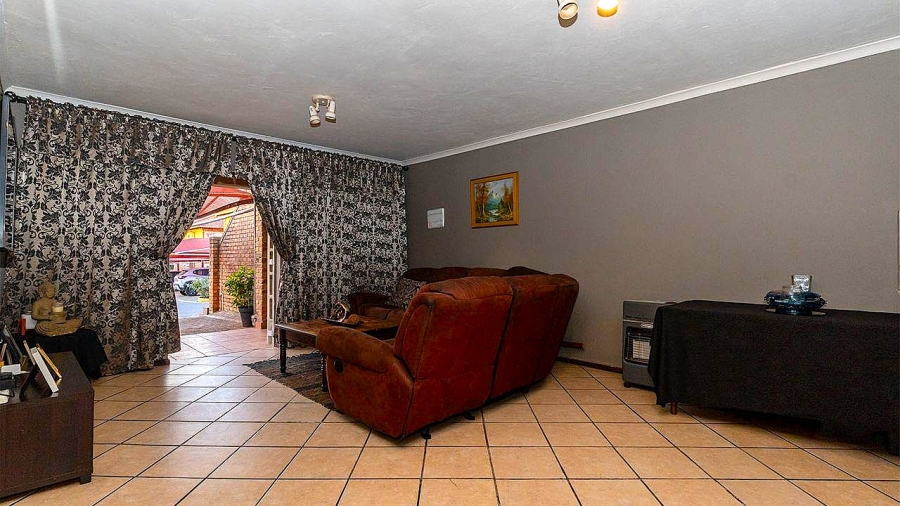 3 Bedroom Property for Sale in Terenure Gauteng