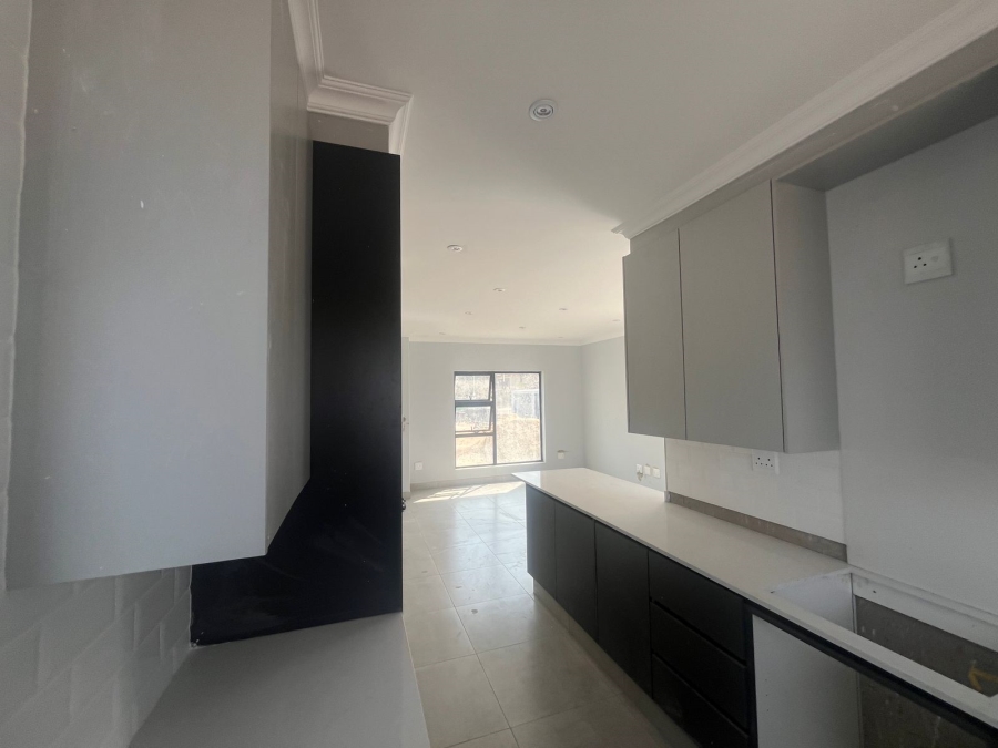 3 Bedroom Property for Sale in Helderwyk Gauteng