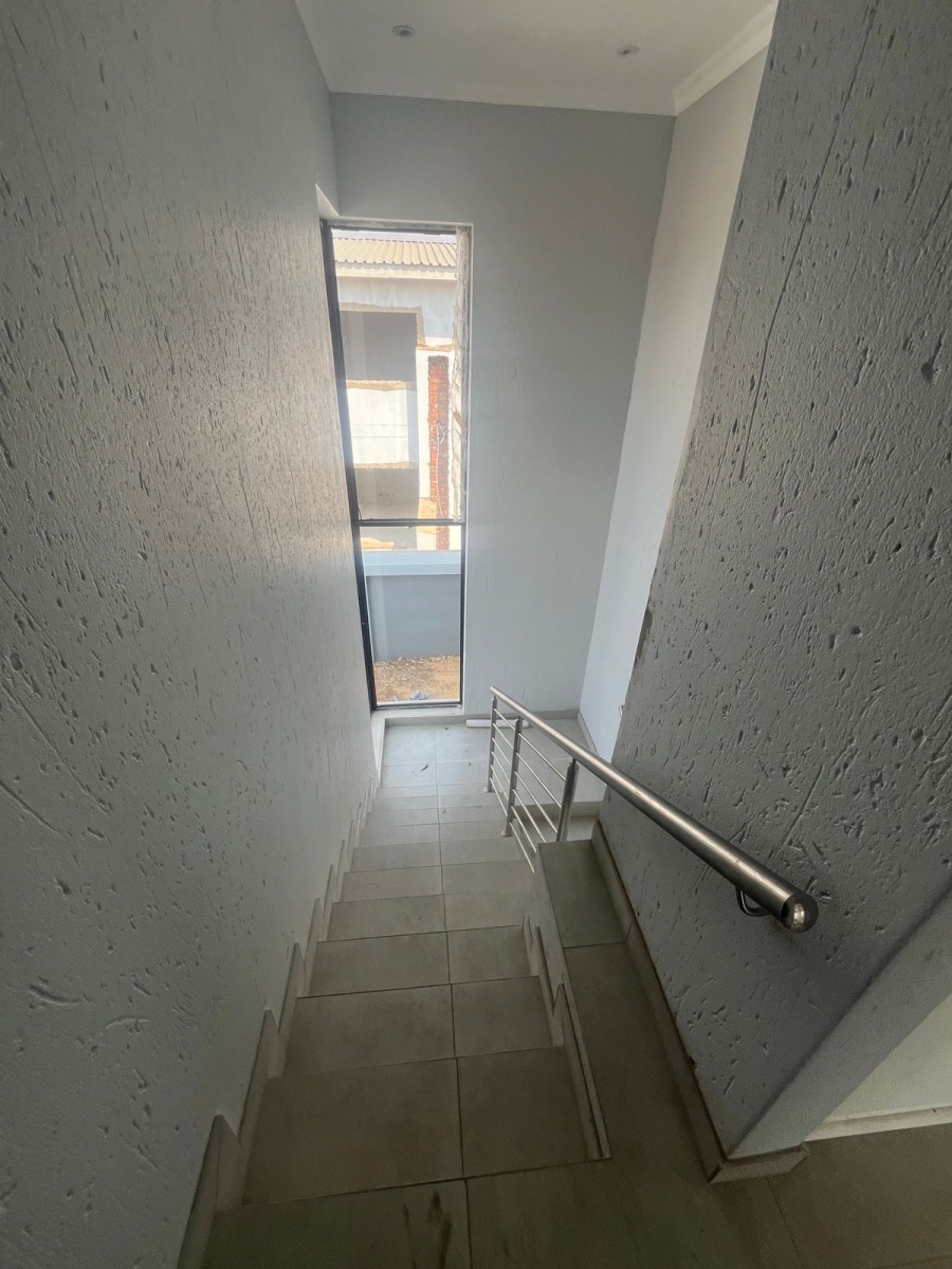 3 Bedroom Property for Sale in Helderwyk Gauteng
