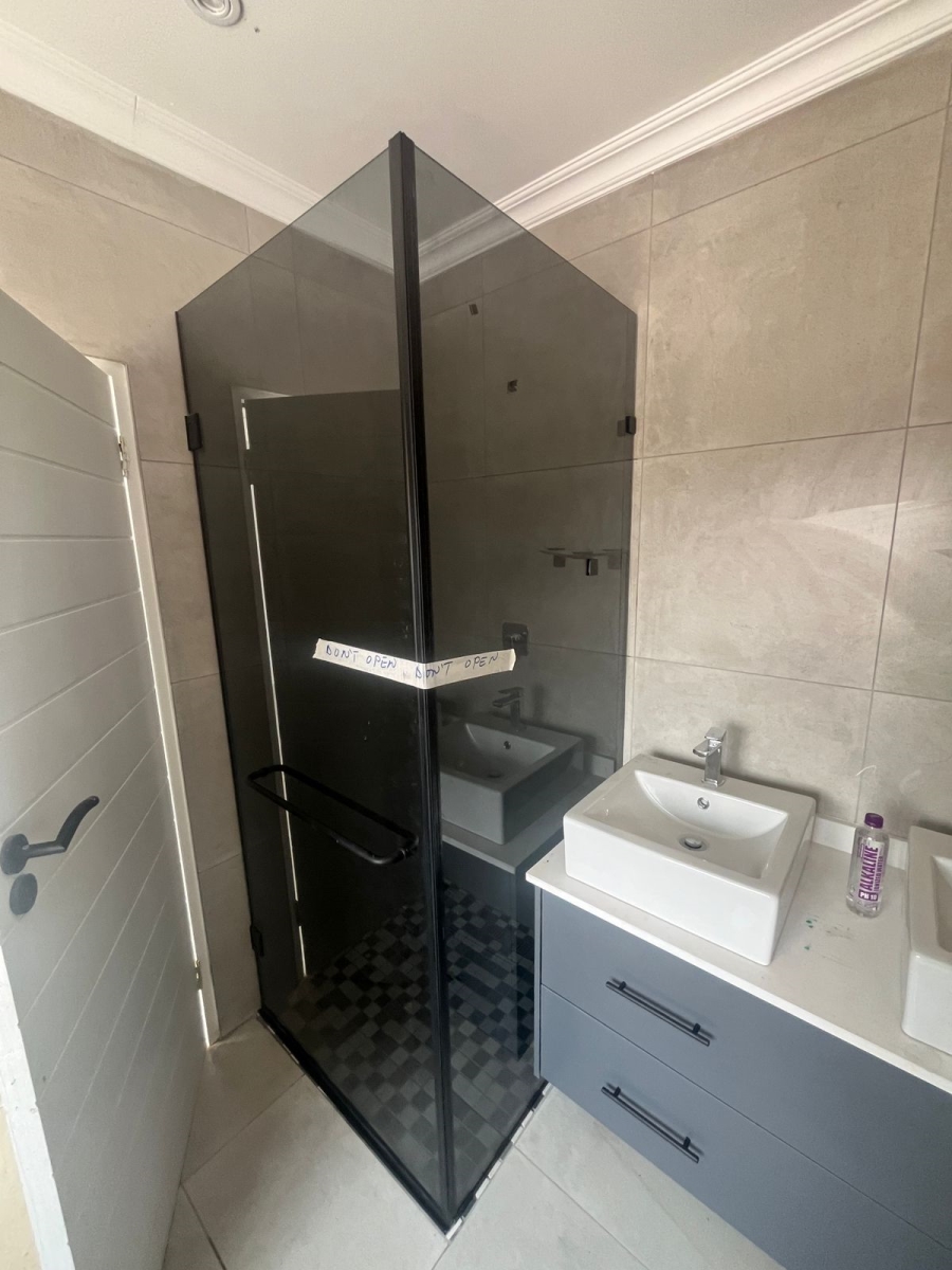 3 Bedroom Property for Sale in Helderwyk Gauteng