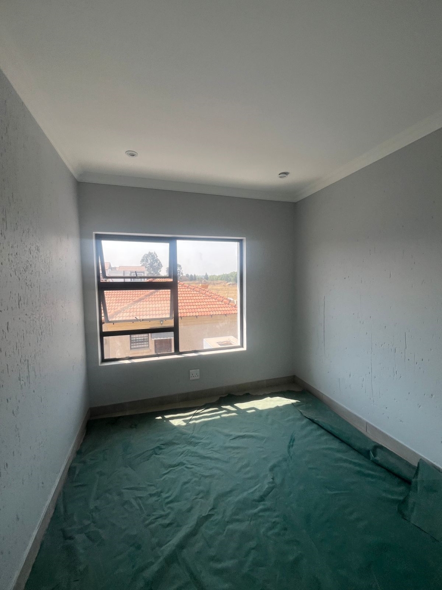3 Bedroom Property for Sale in Helderwyk Gauteng