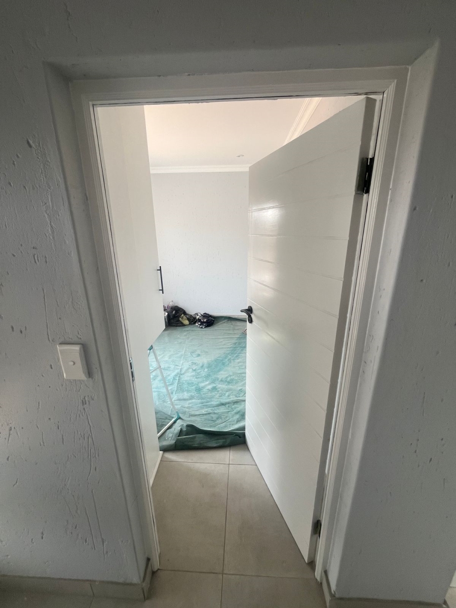 3 Bedroom Property for Sale in Helderwyk Gauteng
