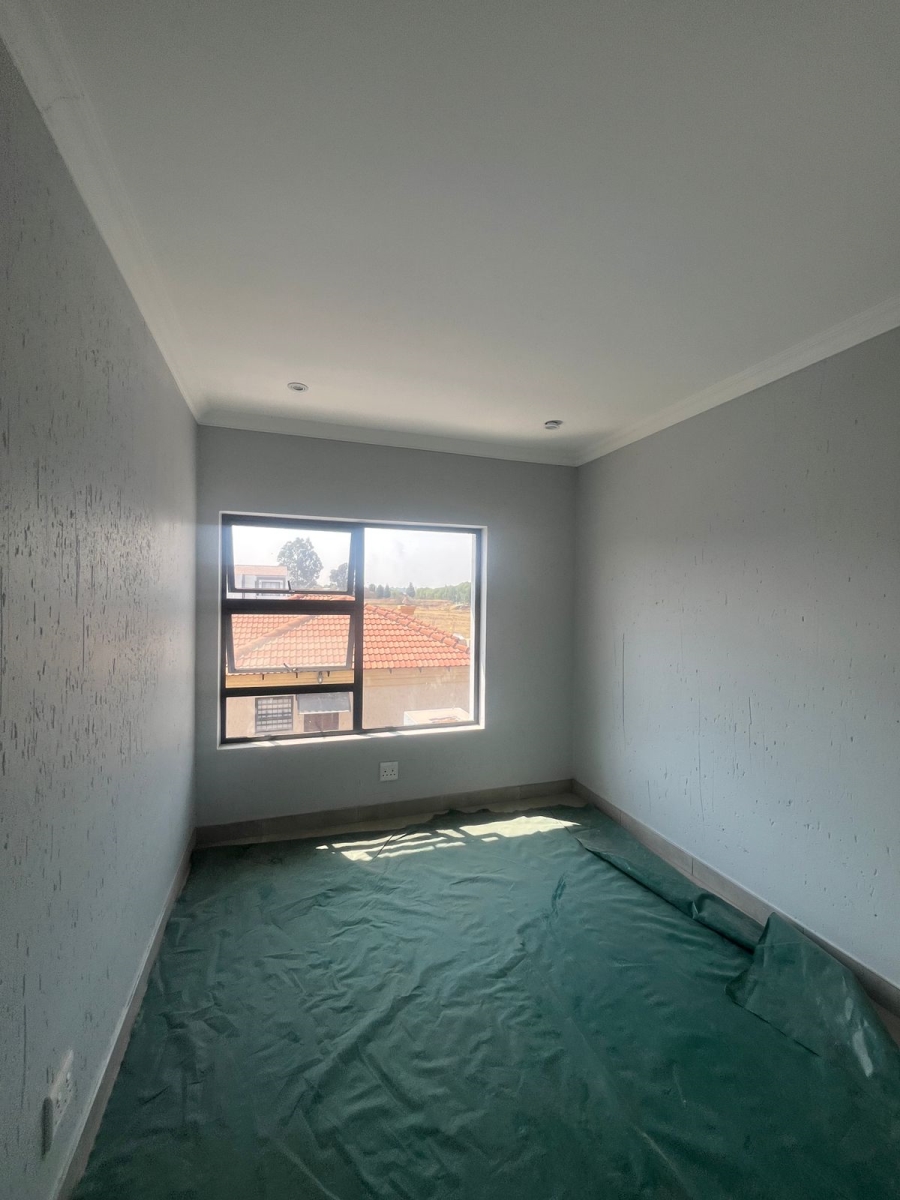 3 Bedroom Property for Sale in Helderwyk Gauteng