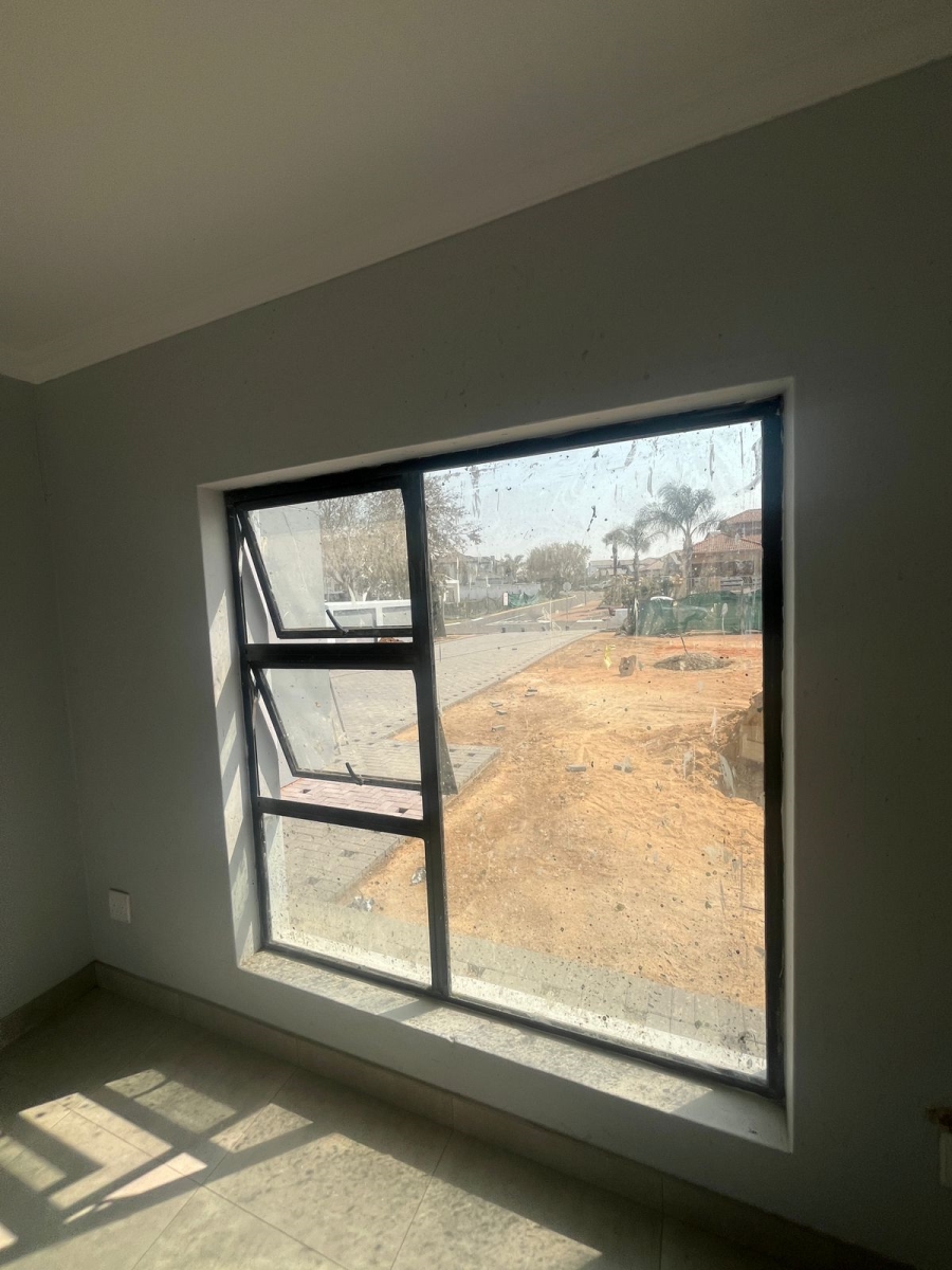 3 Bedroom Property for Sale in Helderwyk Gauteng