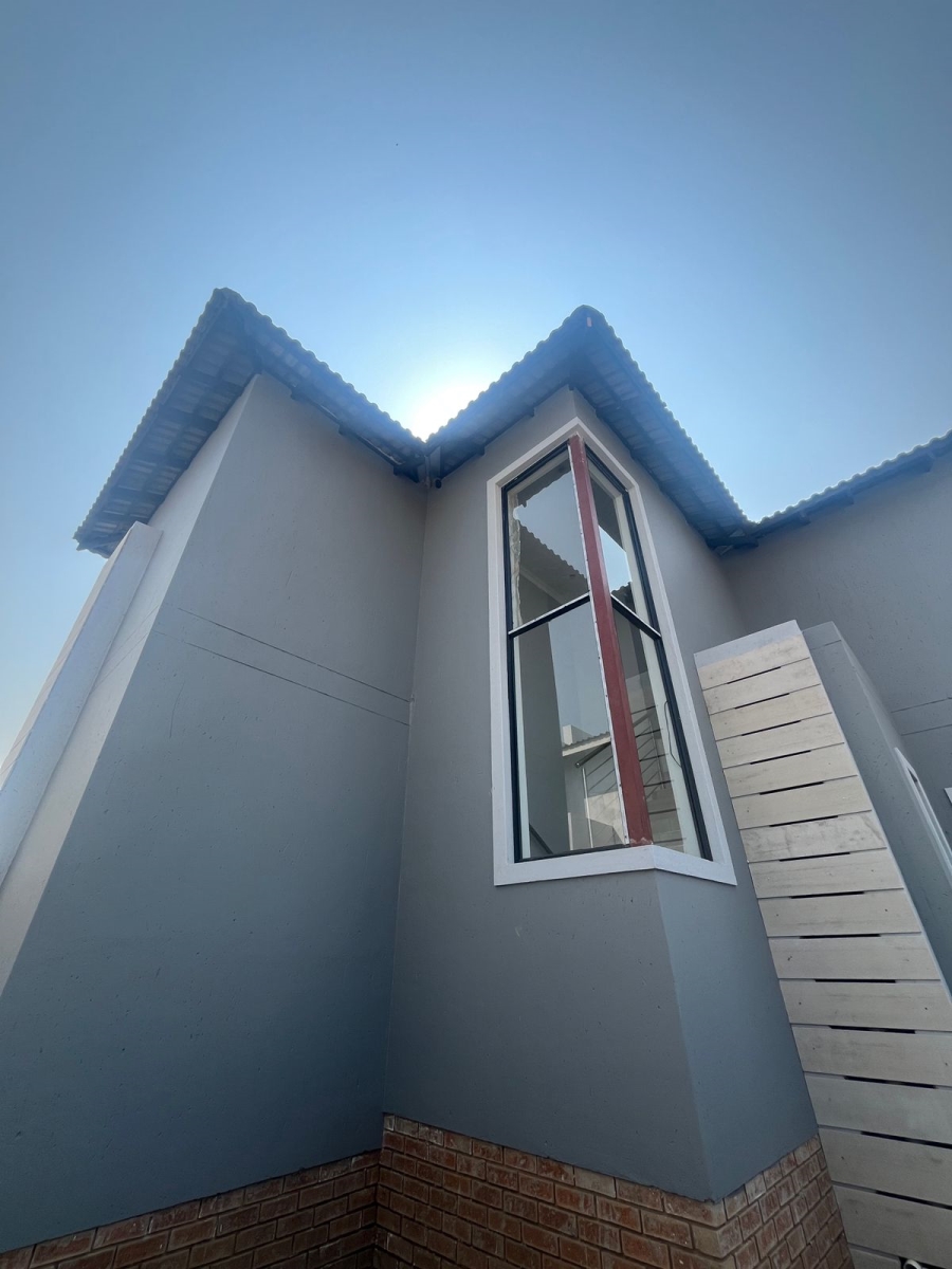 3 Bedroom Property for Sale in Helderwyk Gauteng