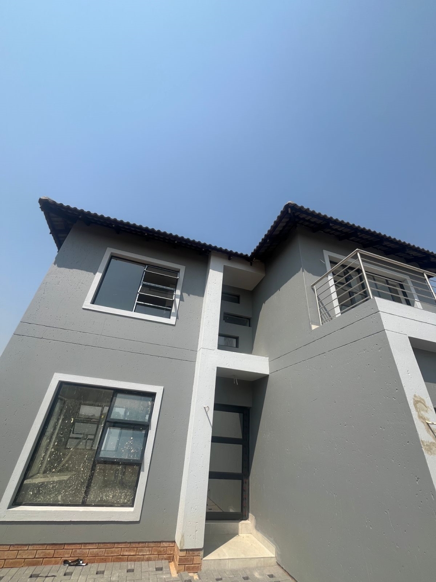3 Bedroom Property for Sale in Helderwyk Gauteng