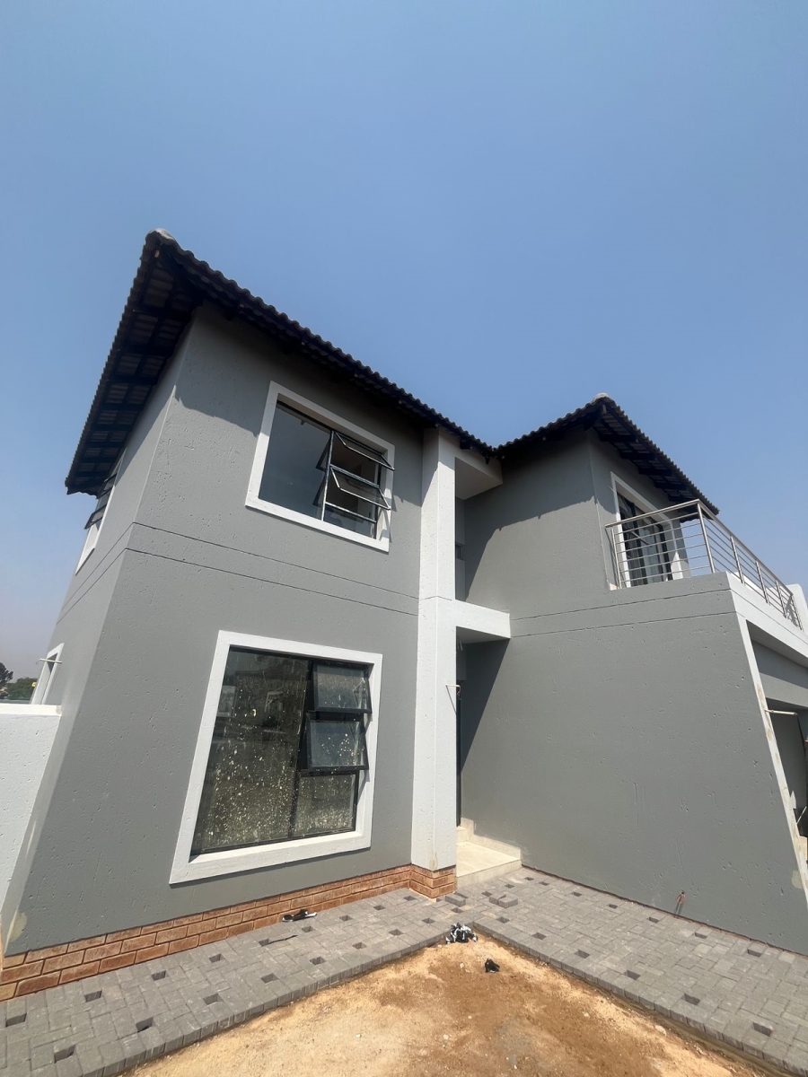 3 Bedroom Property for Sale in Helderwyk Gauteng