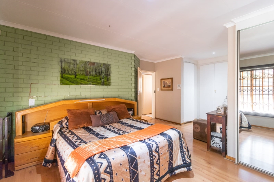 3 Bedroom Property for Sale in Moreleta Park Gauteng