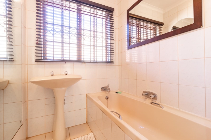 3 Bedroom Property for Sale in Moreleta Park Gauteng