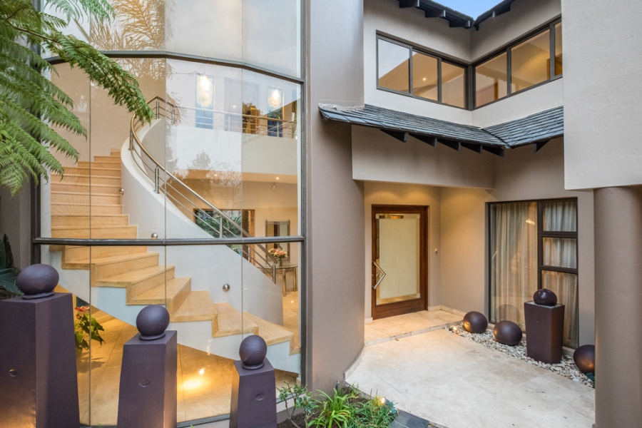 5 Bedroom Property for Sale in Bryanston Gauteng