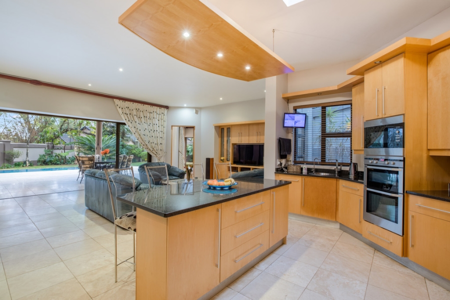 5 Bedroom Property for Sale in Bryanston Gauteng