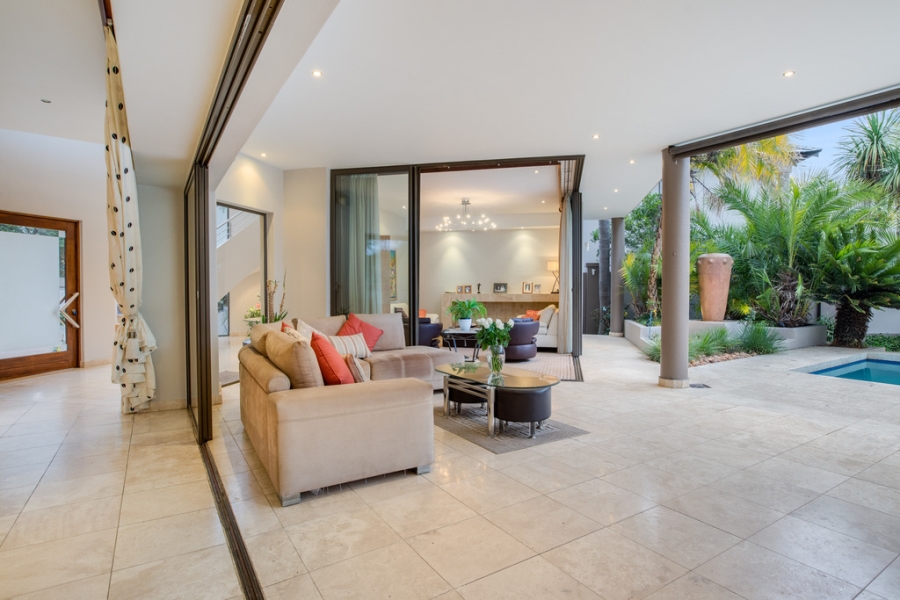 5 Bedroom Property for Sale in Bryanston Gauteng