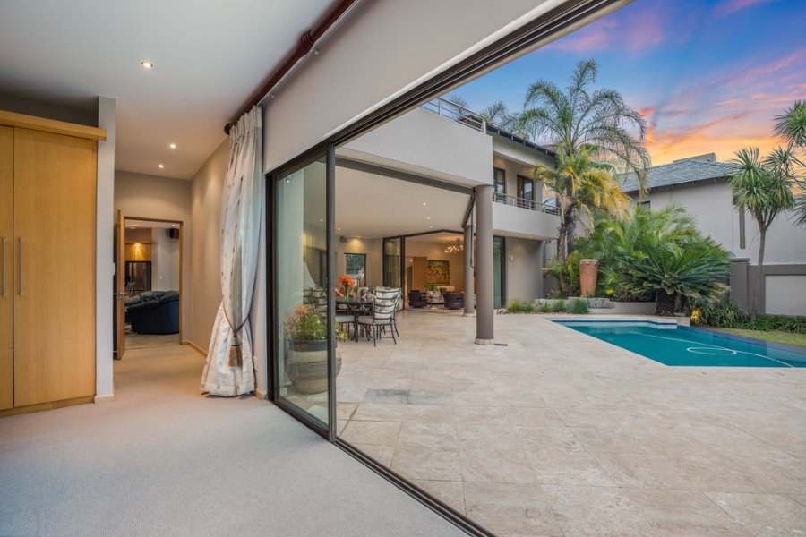 5 Bedroom Property for Sale in Bryanston Gauteng