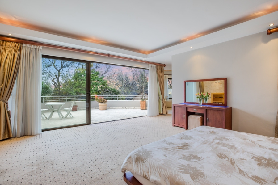 5 Bedroom Property for Sale in Bryanston Gauteng