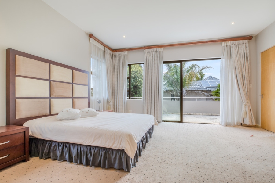 5 Bedroom Property for Sale in Bryanston Gauteng