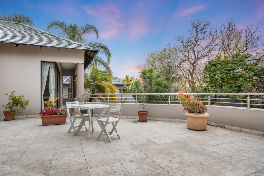 5 Bedroom Property for Sale in Bryanston Gauteng