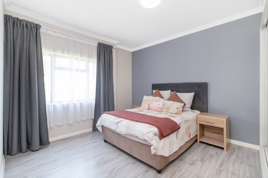 2 Bedroom Property for Sale in Broadacres Gauteng