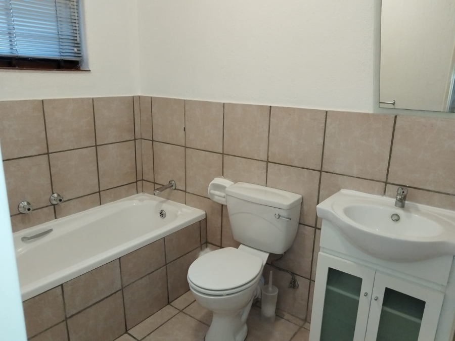 2 Bedroom Property for Sale in Paulshof Gauteng