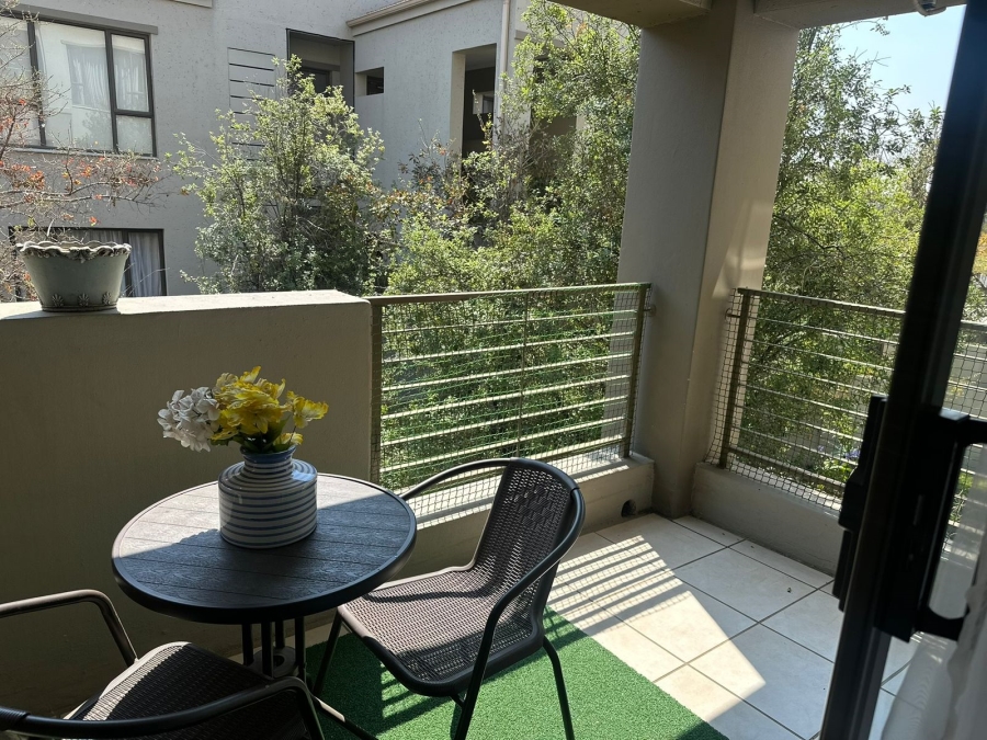 To Let 1 Bedroom Property for Rent in Bryanston Gauteng