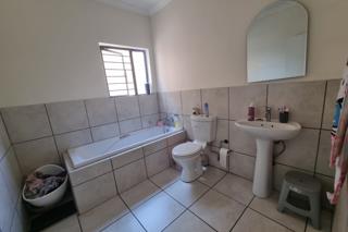 2 Bedroom Property for Sale in South Crest Gauteng