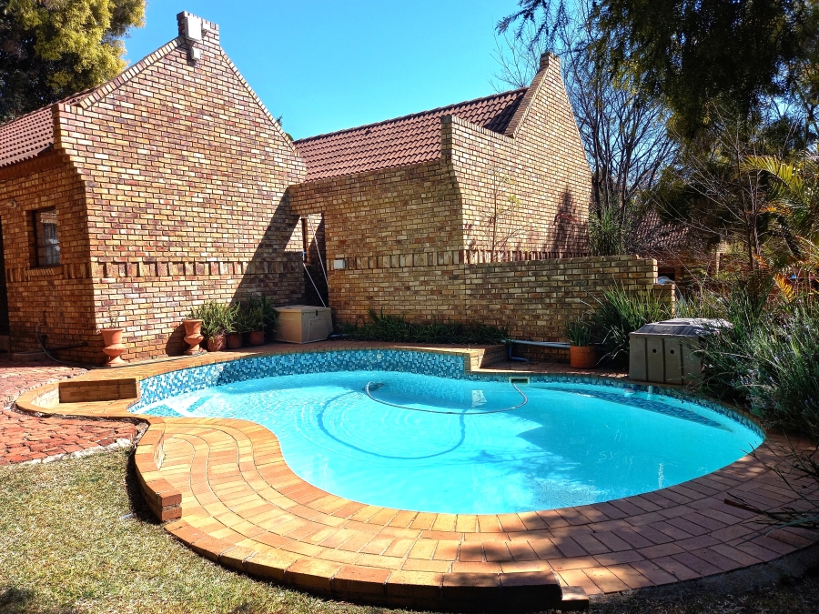 20 Bedroom Property for Sale in Moreleta Park Gauteng