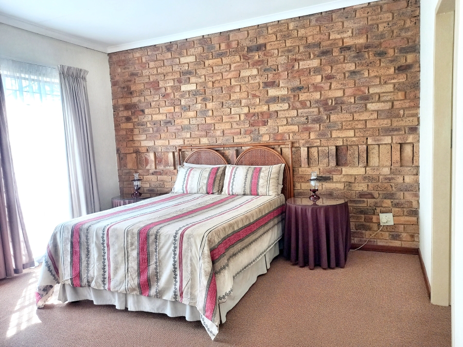 20 Bedroom Property for Sale in Moreleta Park Gauteng