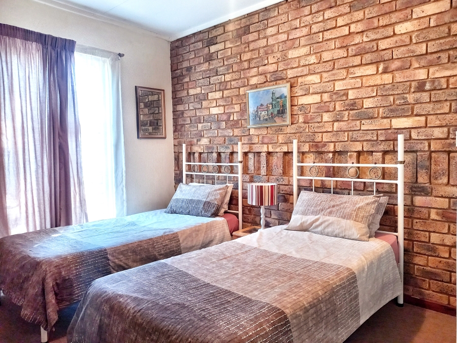 20 Bedroom Property for Sale in Moreleta Park Gauteng