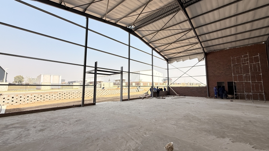 To Let commercial Property for Rent in Knoppieslaagte Gauteng