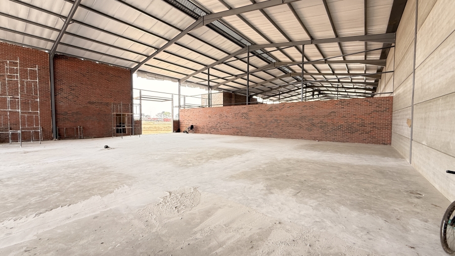 To Let commercial Property for Rent in Knoppieslaagte Gauteng