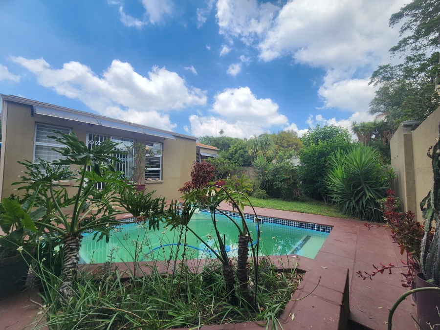 3 Bedroom Property for Sale in Douglasdale Gauteng