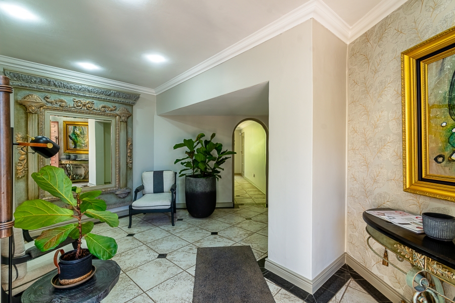 4 Bedroom Property for Sale in Waterkloof Ridge Gauteng