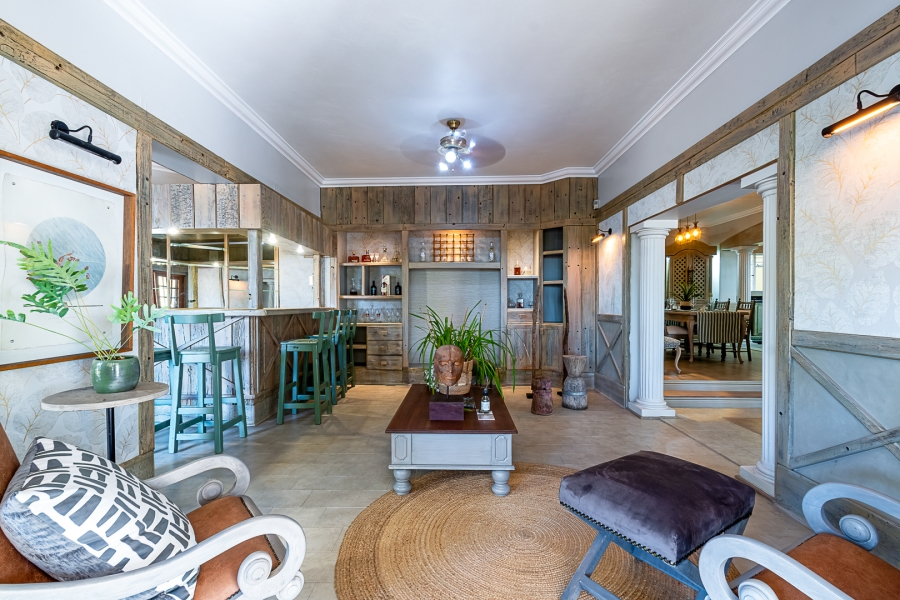 4 Bedroom Property for Sale in Waterkloof Ridge Gauteng