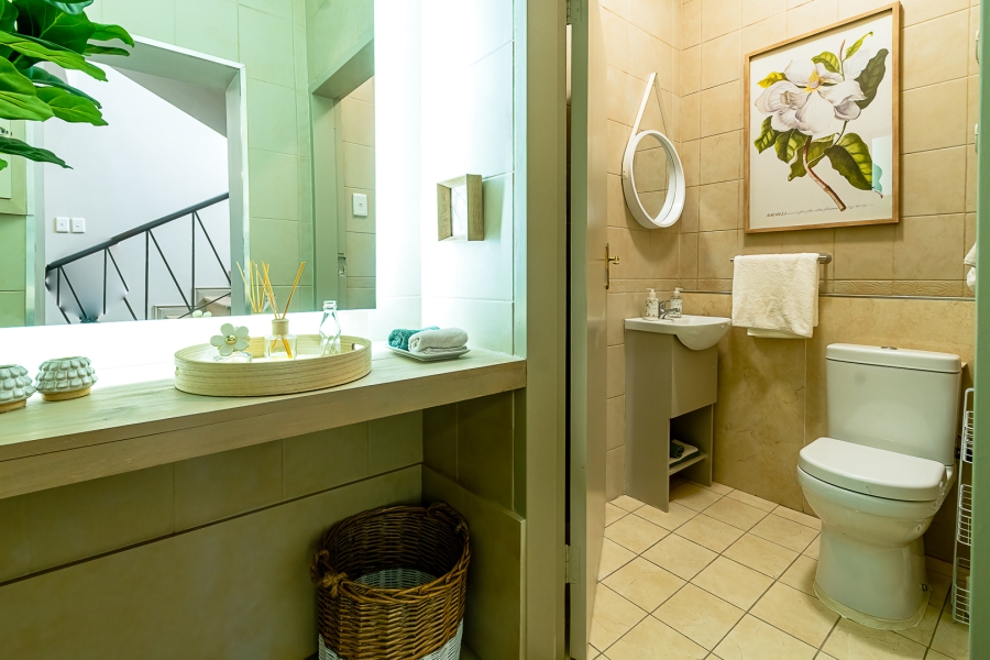 4 Bedroom Property for Sale in Waterkloof Ridge Gauteng