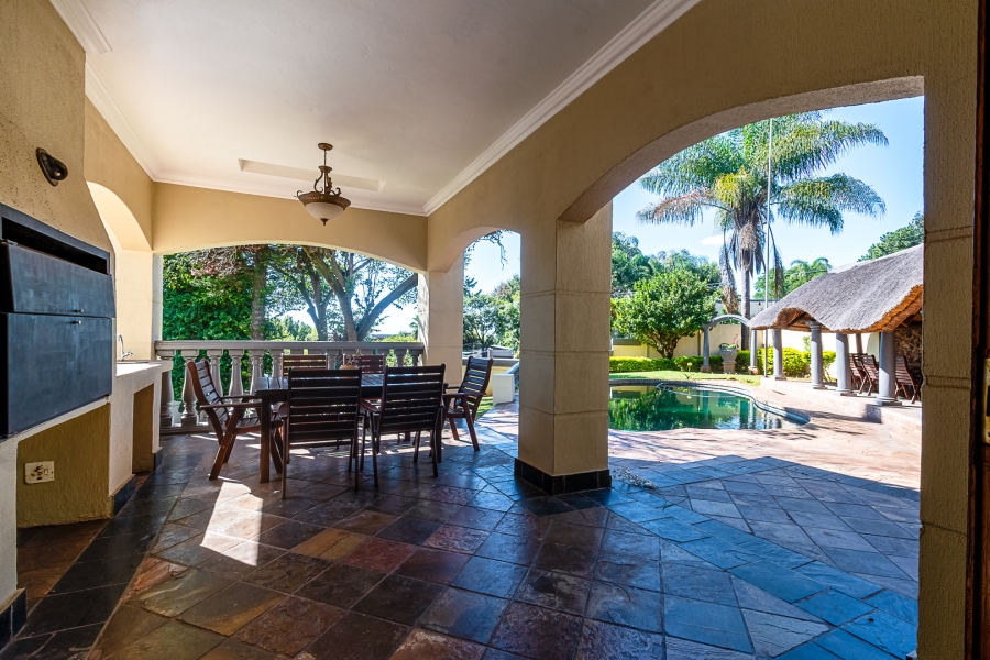 4 Bedroom Property for Sale in Waterkloof Ridge Gauteng